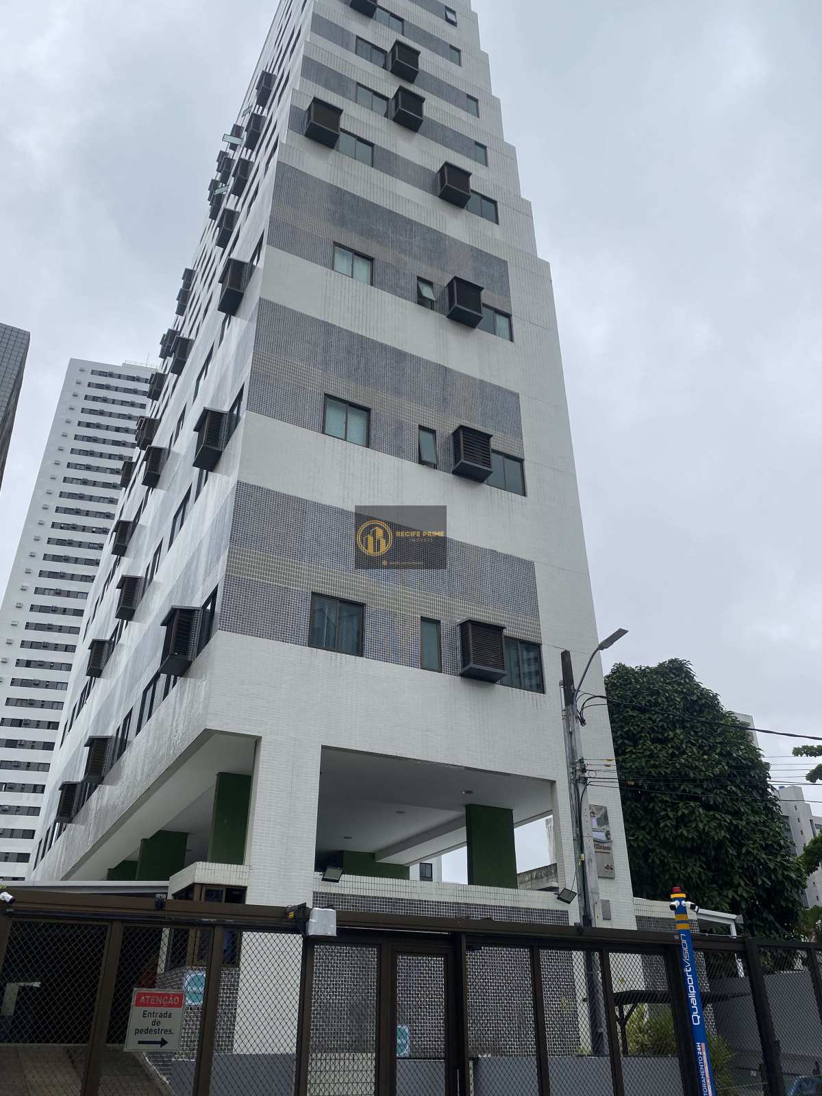Apartamento para alugar, no Ed. Porto Elvissa em Recife, Boa Viagem, com 1 quarto, 48m² - Recife Prime Imóveis