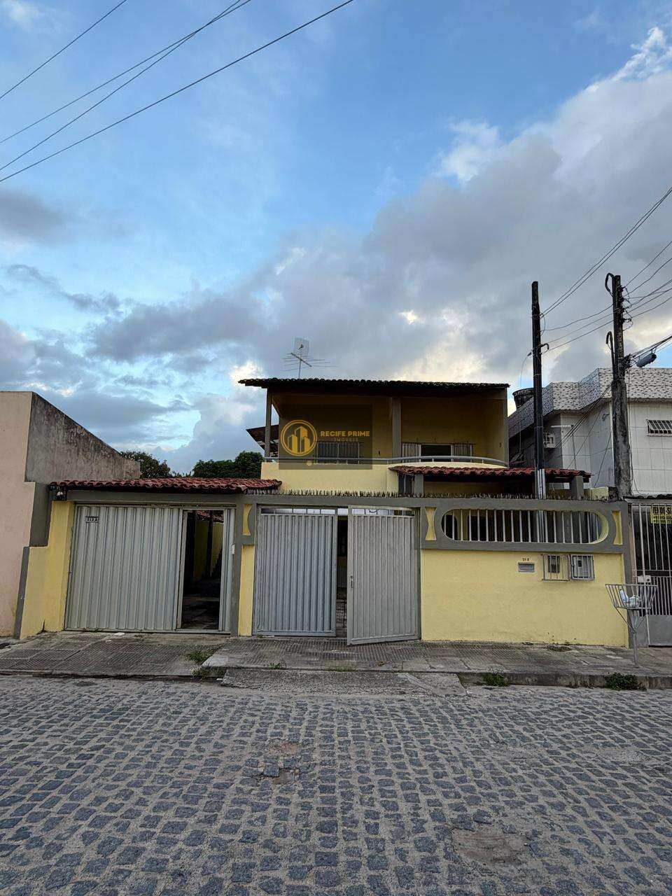 Casa à venda em Recife, Jiquiá, com 6 quartos, 260m² - Recife Prime Imóveis