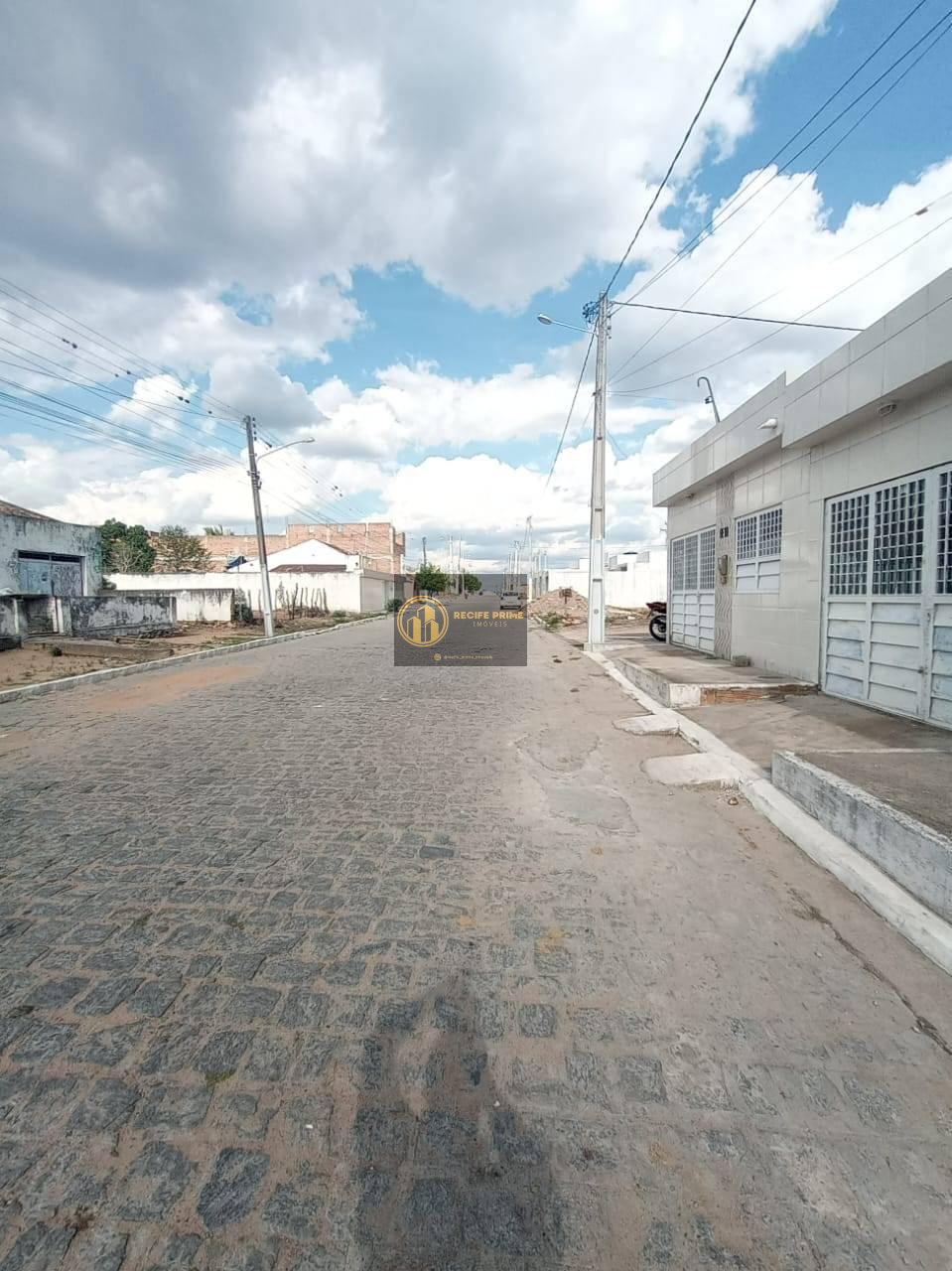 Casa com 70m2 com 2 quartos, à venda em Pesqueira, Pedra Redonda