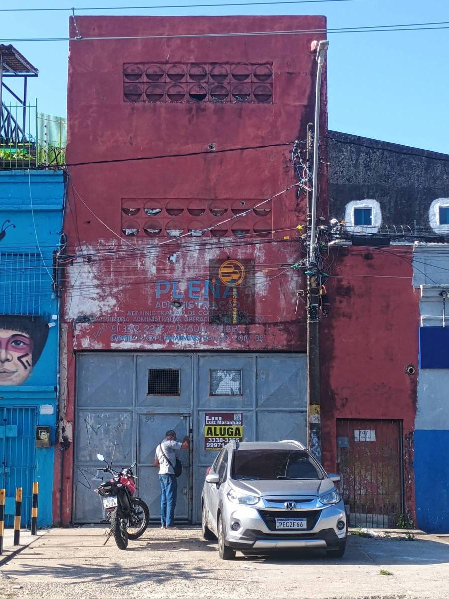 Galpão para alugar em Recife, São José, 300m²